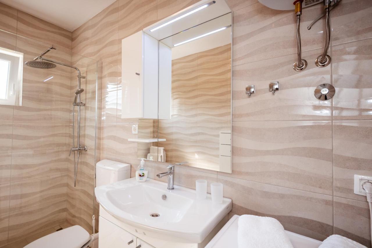 Apartman Galov Metković Exterior foto
